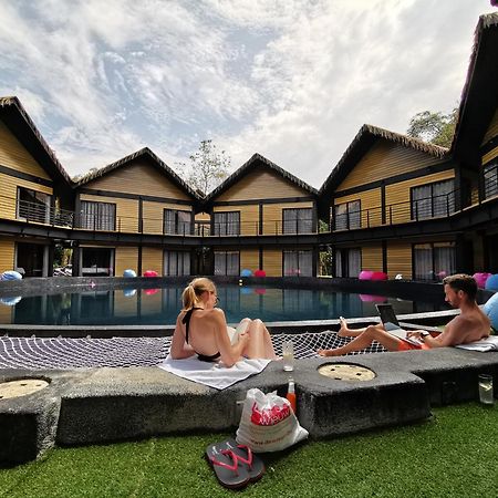 A Rock Resort Langkawi - Coral Reefs Kuah Extérieur photo